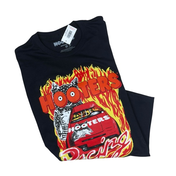 NWT Hooters Black Fiery Racing Graphic Men’s Cotton T-shirt Extra Large - Picture 5 of 8